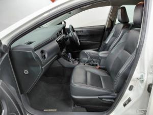 Toyota Corolla 1.6 Prestige auto - Image 9