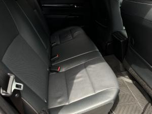Toyota Hilux 2.8GD-6 double cab Legend 50 auto - Image 5