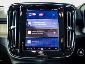 Volvo XC40 B3 Plus Dark - Image 14