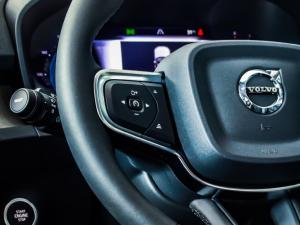 Volvo XC40 B3 Plus Dark - Image 18