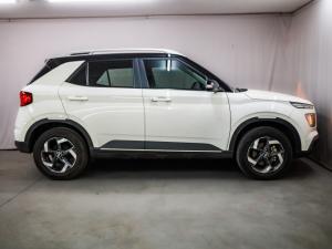 Hyundai Venue 1.0T Fluid auto - Image 17