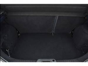 Ford Fiesta 5-door 1.6 Titanium - Image 6