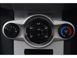 Ford Fiesta 5-door 1.6 Titanium - Image 8
