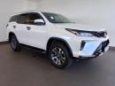 Thumbnail Toyota Fortuner 2.8GD-6 VX
