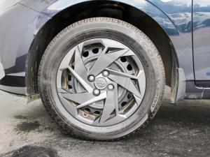 Hyundai i20 1.2 Motion - Image 10