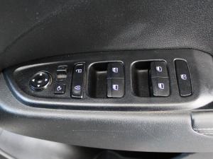 Hyundai Venue 1.0T Fluid - Image 13