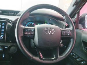 Toyota Hilux 2.8GD-6 double cab Legend auto - Image 11