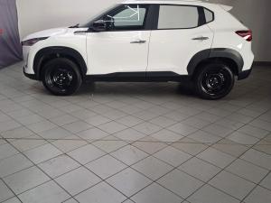 Nissan Magnite 1.0 Move panel van - Image 4