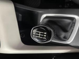 Nissan Magnite 1.0 Turbo Visia manual - Image 16