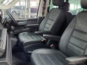 Volkswagen Caravelle 2.0BiTDI Highline 4Motion - Image 10