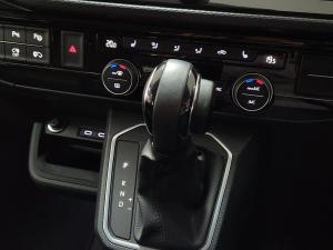 Volkswagen Caravelle 2.0BiTDI Highline 4Motion - Image 15