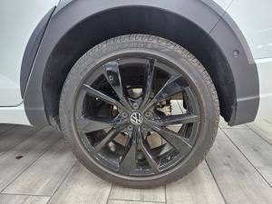 Volkswagen Taigo 1.0TSI R-Line - Image 6