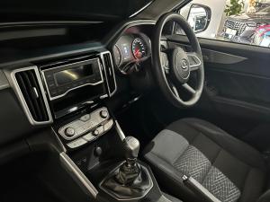 GWM P-Series 2.0TD double cab SX manual - Image 12