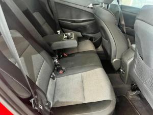 Hyundai Tucson 2.0 Premium auto - Image 8