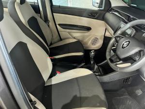 Renault Triber 1.0 Zen manual - Image 10