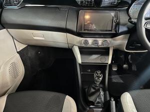 Renault Triber 1.0 Zen manual - Image 7