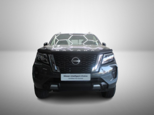 Nissan Navara 2.5DDTi double cab LE Plus - Image 2