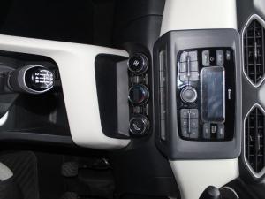 Nissan Magnite 1.0 Turbo Visia manual - Image 12