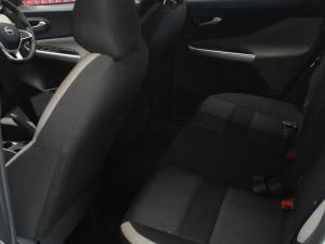 Nissan Magnite 1.0 Turbo Visia manual - Image 14