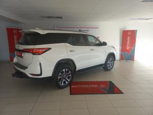 Toyota Fortuner 2.4GD-6 auto - Image 3