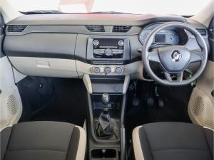 Renault Triber 1.0 Life - Image 8