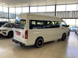 Toyota Hiace 2.5D-4D Ses-fikile 16-seater - Image 2