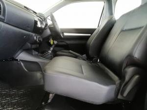 Toyota Hilux 2.4GD single cab S (aircon) - Image 9
