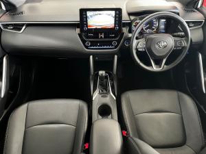 Toyota Corolla Cross 1.8 Hybrid XS - Image 6