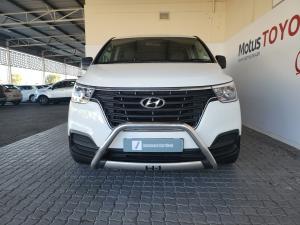Hyundai H-1 2.5VGTi panel van - Image 6