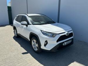 Toyota RAV4 2.0 GX auto - Image 1