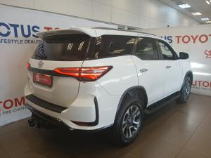 Toyota Fortuner 2.4GD-6 auto - Image 2