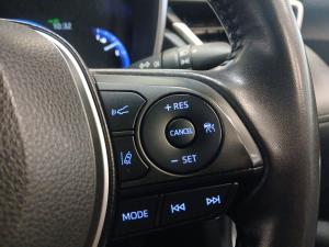 Toyota Corolla Cross 1.8 XR - Image 21