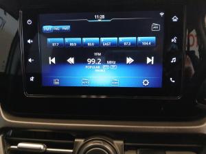 Toyota Urban Cruiser 1.5 XR manual - Image 13