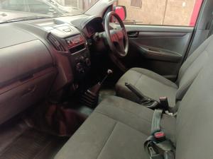 Isuzu D-MAX 250C Fleetside S/C - Image 7