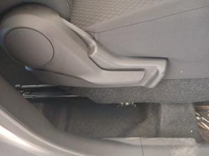 Toyota Vitz 1.0 - Image 21