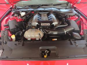 Ford Mustang 5.0 GT automatic - Image 24