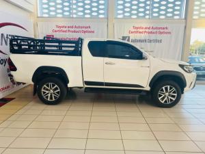 Toyota Hilux 2.8 GD-6 RB Raider automaticE/CAB - Image 3