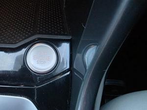 Volkswagen T-ROC 2.0 TSI 4M R-LINE DSG - Image 11