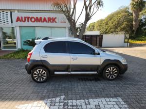 Toyota Etios Cross 1.5 Xs 5-Door - Image 3