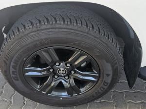 Toyota Hilux 2.8 GD-6 RB Raider automaticD/C - Image 14