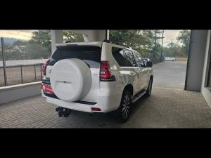 Toyota Prado VX 2.8GD automatic - Image 2