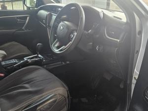 Toyota Fortuner 2.4GD-6 4X4 automatic - Image 13