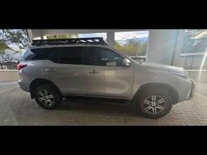 Toyota Fortuner 2.4GD-6 4X4 automatic - Image 3
