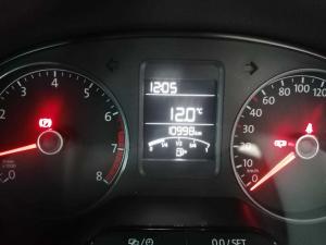 Volkswagen Polo Vivo 1.4 Trendline - Image 13