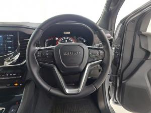 Isuzu mu-X 3.0TD Onyx 4x4 - Image 17