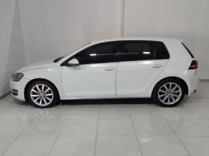 Volkswagen Golf 2.0TDI Highline - Image 2