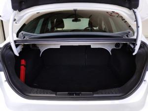 Ford Focus sedan 1.0T Ambiente - Image 6