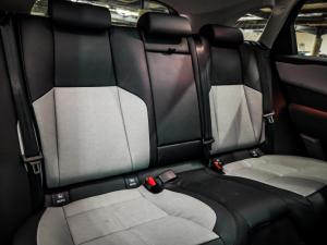 Land Rover Range Rover Velar D200 Dynamic SE - Image 20