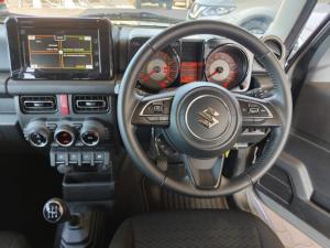 Suzuki Jimny 1.5 GLX AllGrip 3-door manual - Image 7