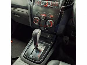 Isuzu D-Max 250 Extended cab X-Rider auto - Image 9